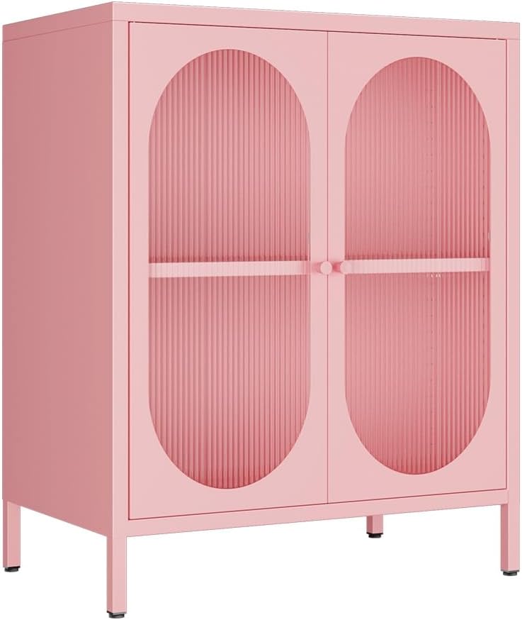 Storage - 小型の透明扉付き金属製収納キャビネット。部屋、玄関、廊下、キッチンなどに最適。取り外し可能な棚が1つ付属。 （ピンク、透明ドア）
